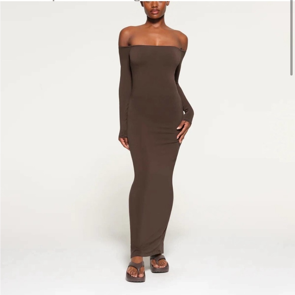 SKIMS Vintage Wash Off-the-Shoulder, long dress - NWT